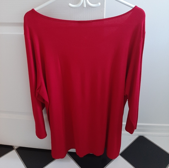 Top - Picture 2 of 6